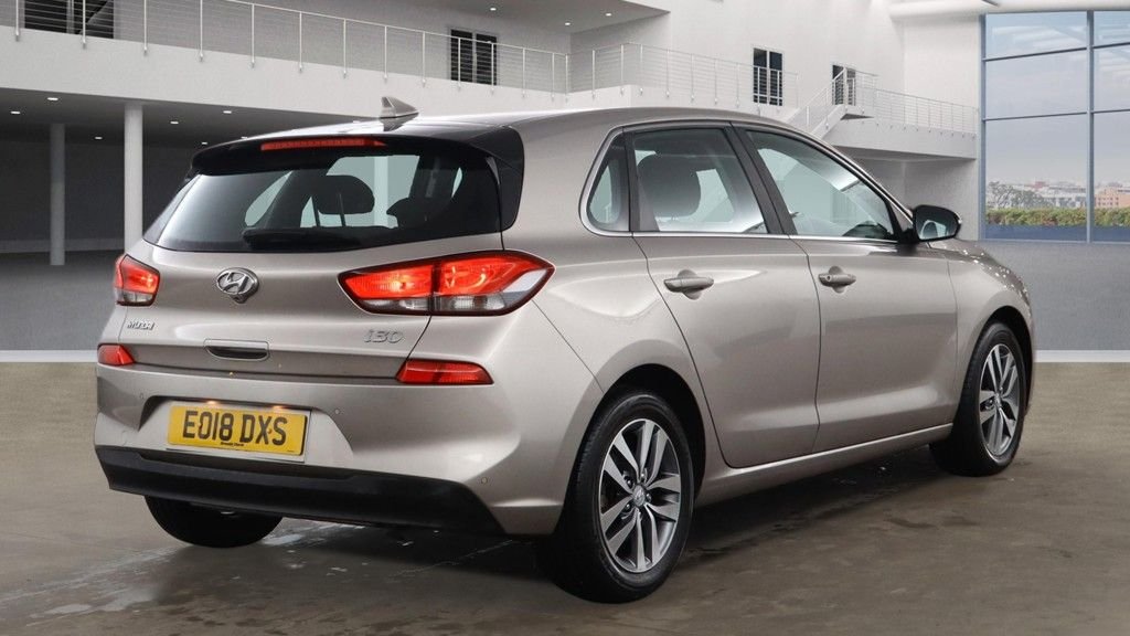 Used Hyundai i30 2018 for sale - 77153590: Photo 10