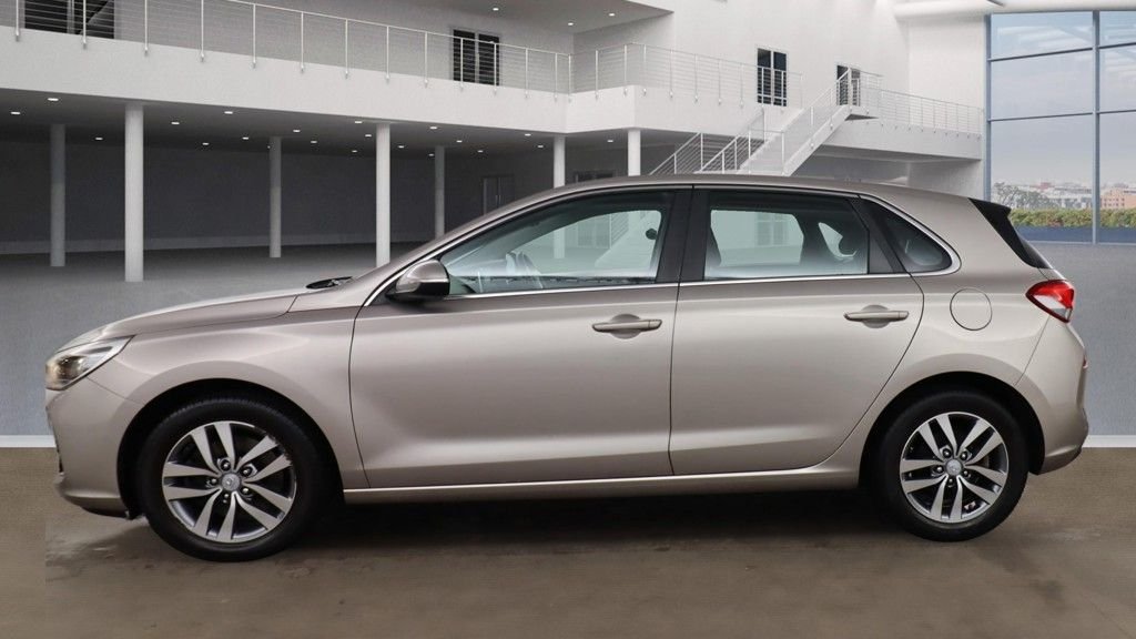 Used Hyundai i30 2018 for sale - 77153590: Photo 12