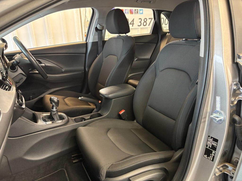 Used Hyundai i30 2018 for sale - 77153590: Photo 29