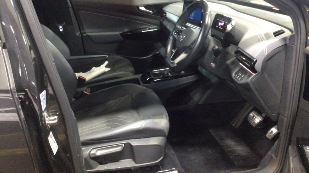Used Volkswagen ID.4 2022 for sale - 77621745: Photo 2
