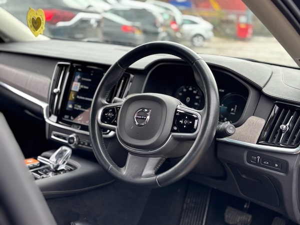 Used Volvo V90 2021 for sale - 75801908: Photo 2