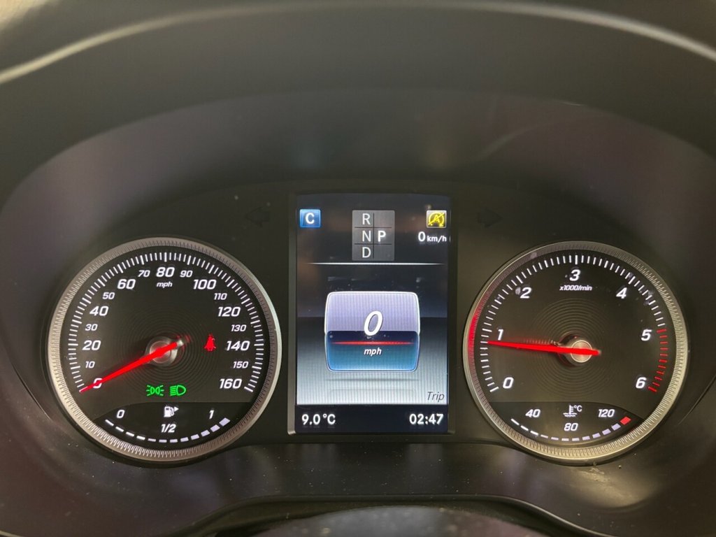 Used Mercedes-Benz GLC 2018 for sale - 76841191: Photo 29