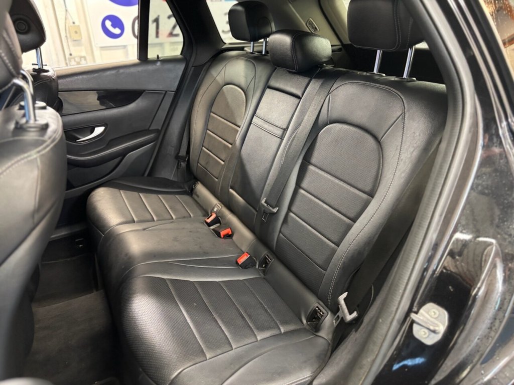 Used Mercedes-Benz GLC 2018 for sale - 76841191: Photo 32