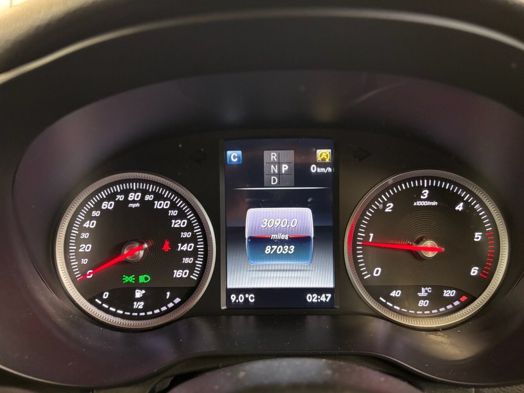 Used Mercedes-Benz GLC 2018 for sale - 76841191: Photo 35