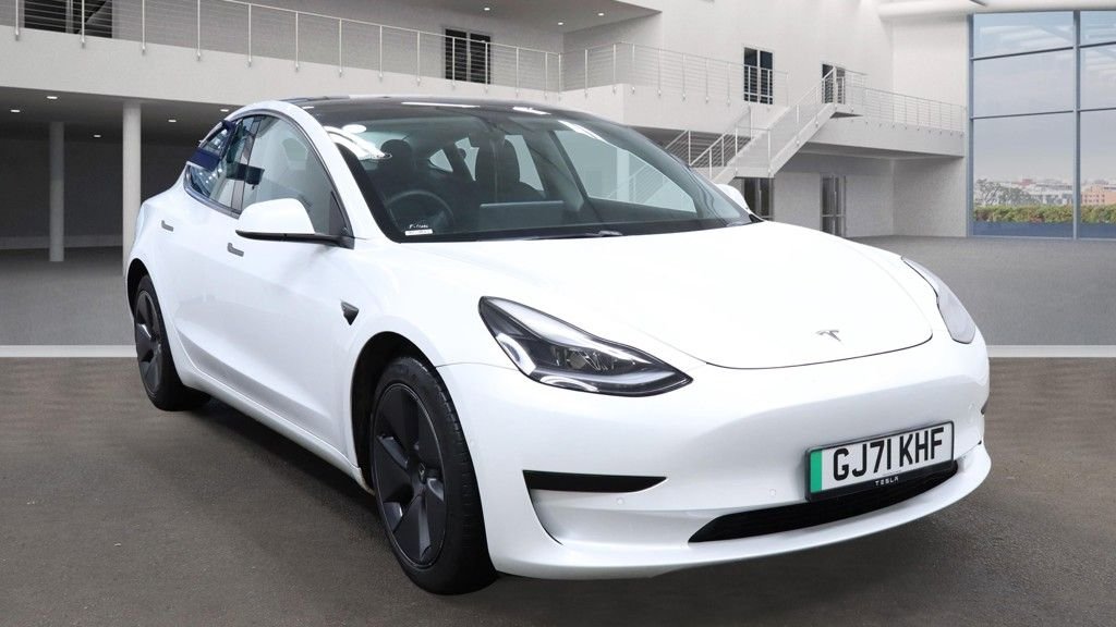Used Tesla Model 3 2021 for sale - 76582550: Photo 1