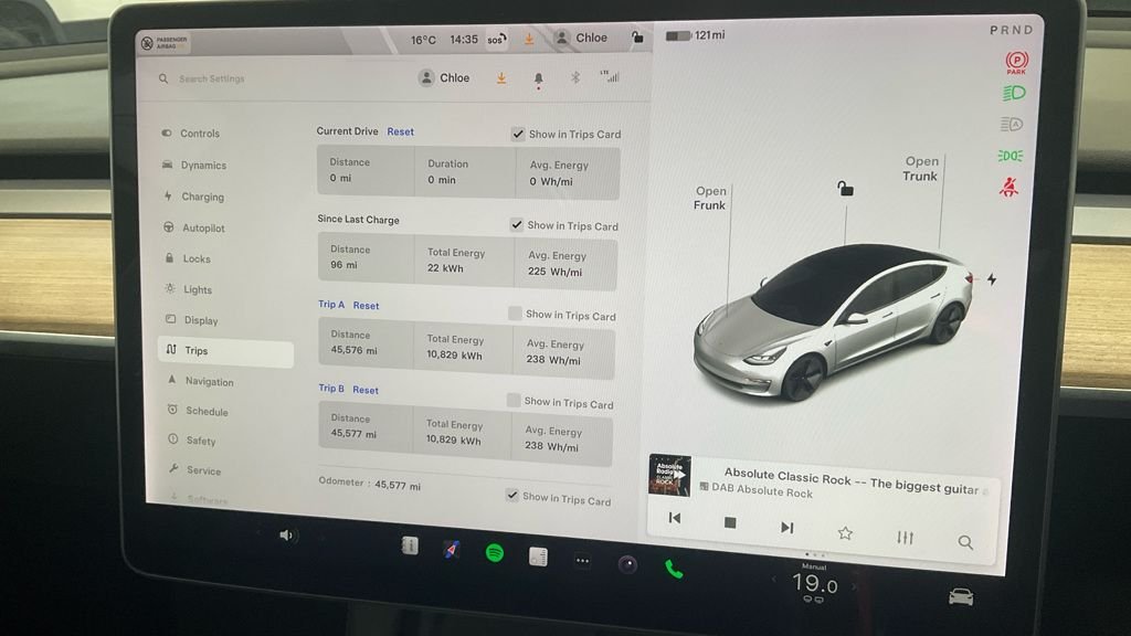 Used Tesla Model 3 2021 for sale - 76582550: Photo 12