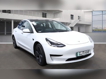 Used Tesla Model 3 2021 for sale - 76582550: Photo