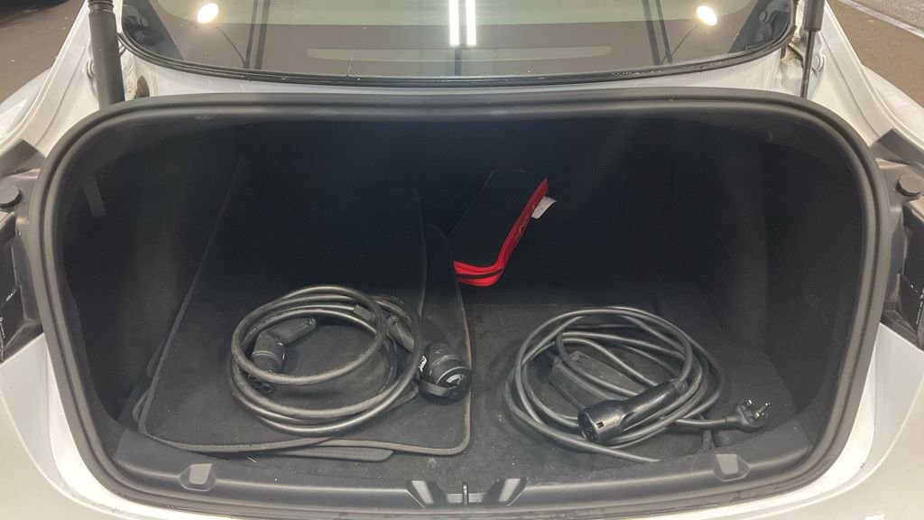 Used Tesla Model 3 2021 for sale - 76582550: Photo 9