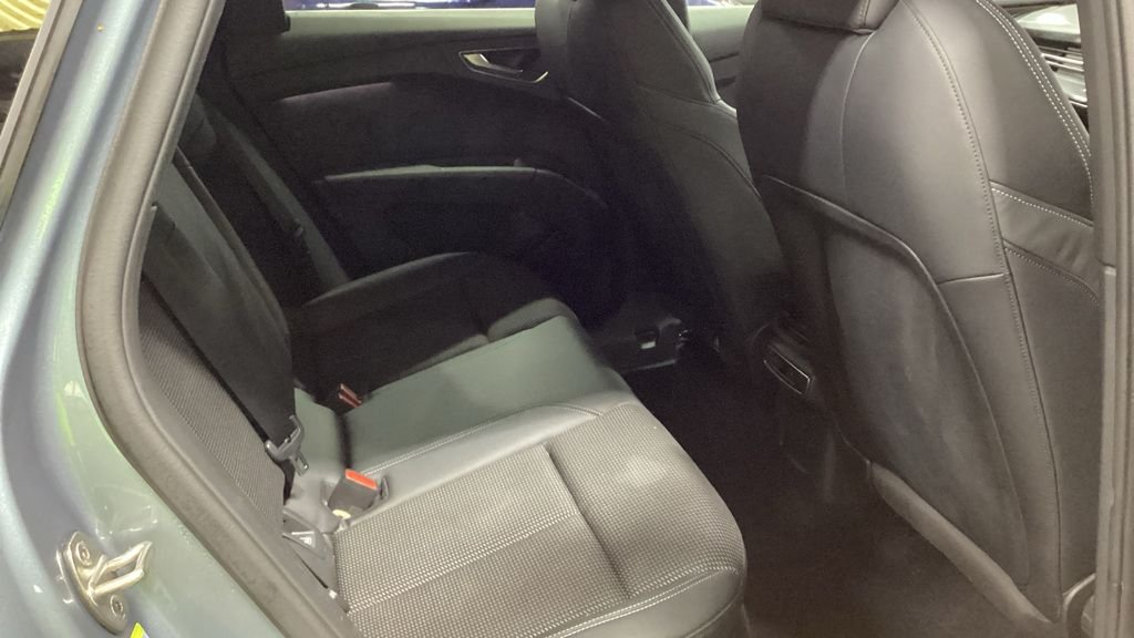 Used Audi Q4 e-tron 2021 for sale - 77765654: Photo 12