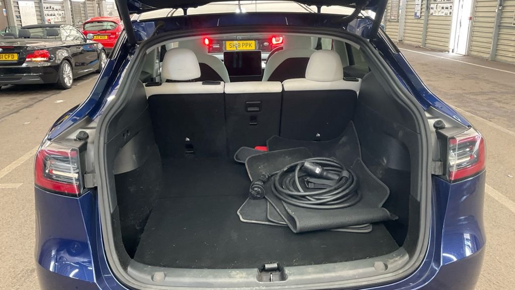 Used Tesla Model Y 2022 for sale - 78044459: Photo 11