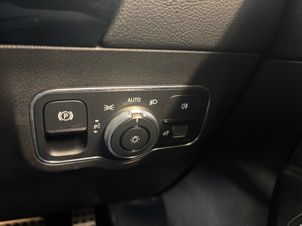 Used Mercedes-Benz B Class 2020 for sale - 76417313: Photo 29