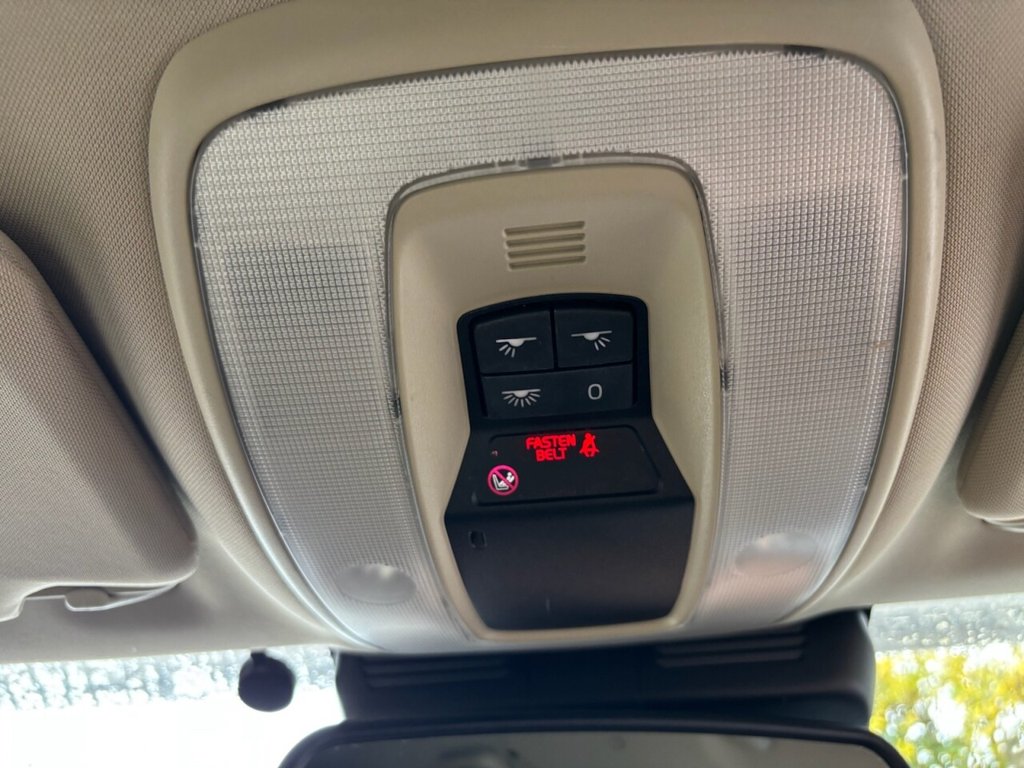 Used Volvo V60 2014 for sale - 75923340: Photo 24