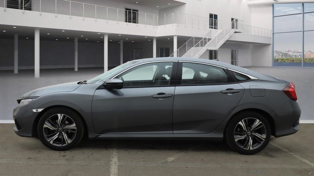 Used Honda Civic 2020 for sale - 77748579: Photo 10