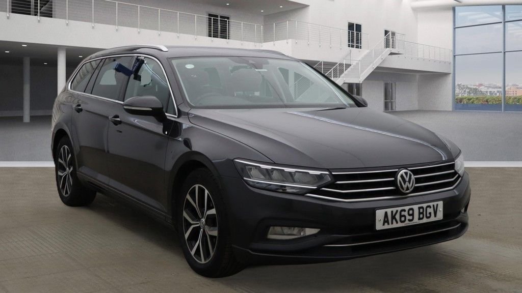 Used Volkswagen Passat 2019 for sale - 77452315: Photo 1