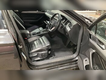 Used Volkswagen Passat 2019 for sale - 77452315: Photo