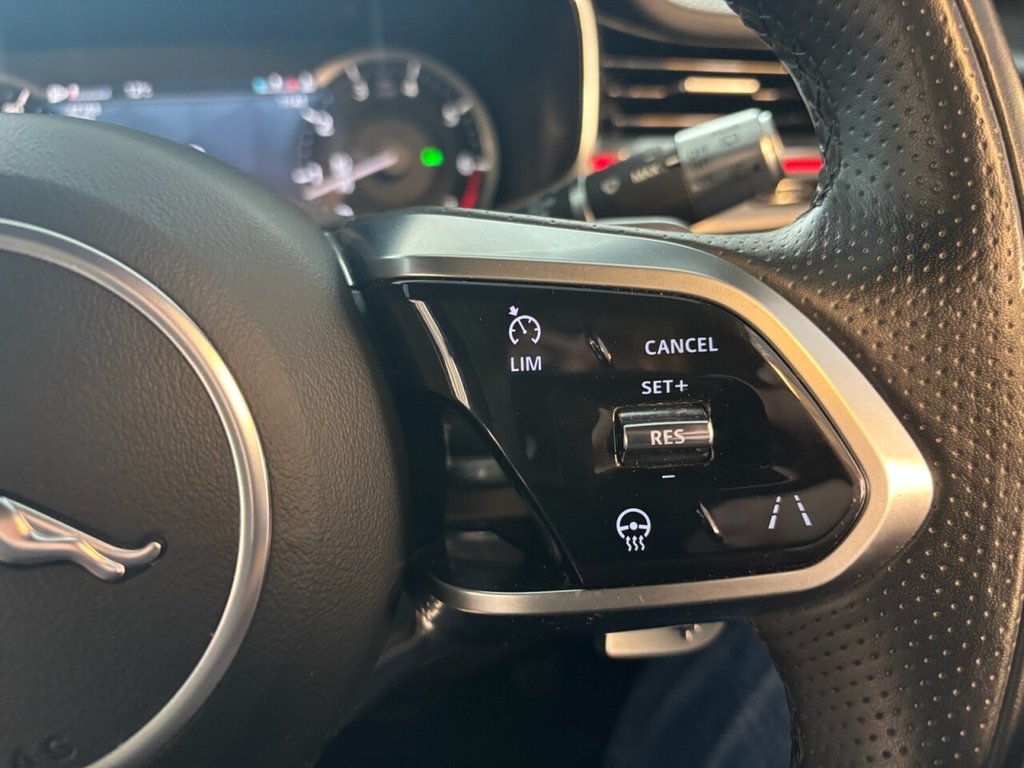 Used Jaguar F-Pace 2021 for sale - 75911932: Photo 14