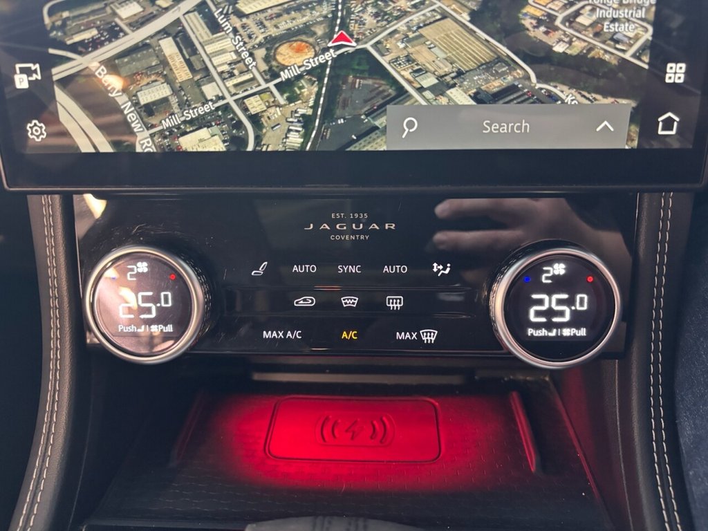 Used Jaguar F-Pace 2021 for sale - 75911932: Photo 23