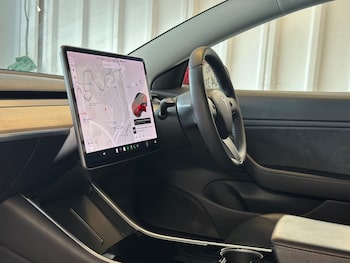 Used Tesla Model 3 2020 for sale - 79588057: Photo