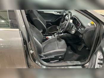 Used Ford Focus 2019 for sale - 78017910: Photo