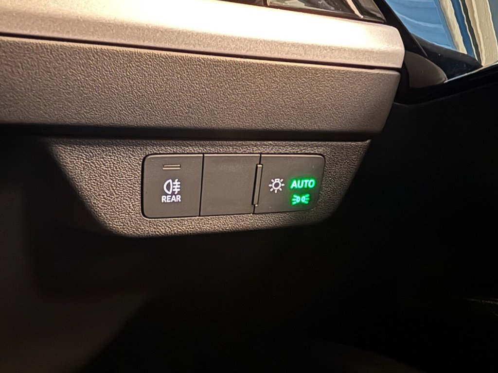 Used Audi Q4 e-tron 2023 for sale - 77133485: Photo 36