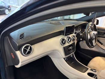 Used Mercedes-Benz A-Class 2014 for sale - 79155630: Photo