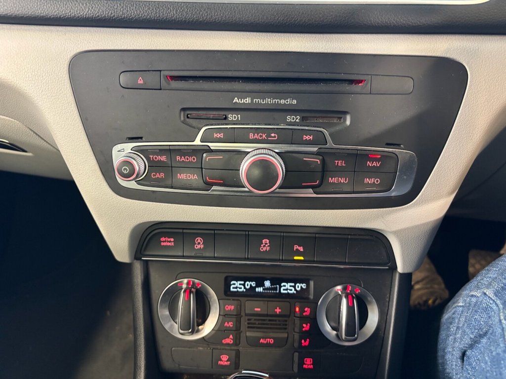 Used Audi Q3 2014 for sale - 77227108: Photo 26