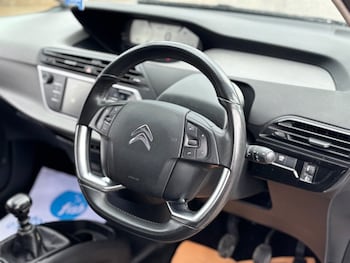 Used Citroen C4 Grand Picasso 2018 for sale - 76617300: Photo