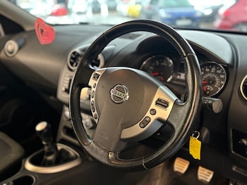 Used Nissan Qashqai 2011 for sale - 76520524: Photo