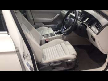 Used Volkswagen Passat 2020 for sale - 74650215: Photo