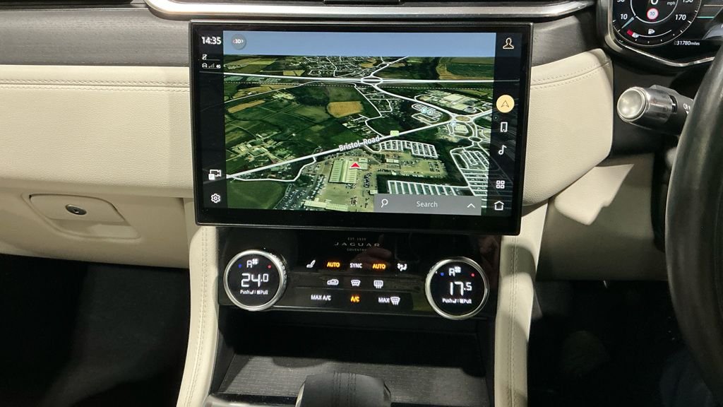 Used Jaguar F-Pace 2022 for sale - 77879866: Photo 14