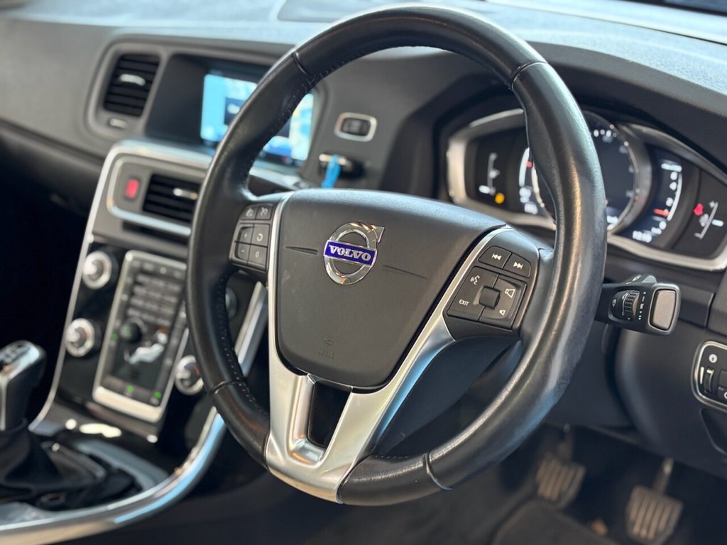 Used Volvo S60 2016 for sale - 76223425: Photo 3