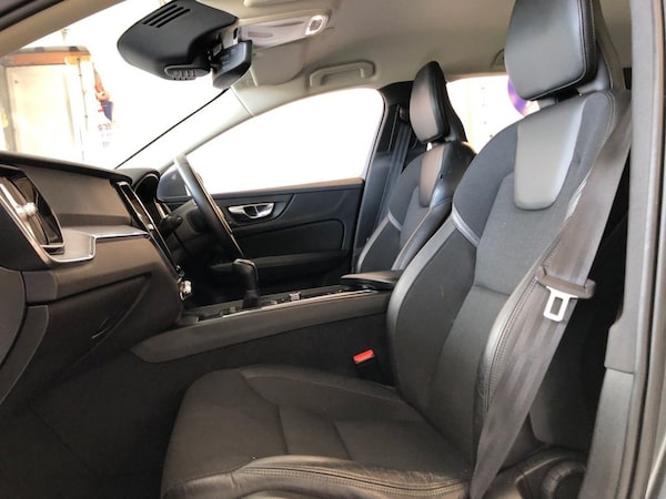 Used Volvo V60 2019 for sale - 75703842: Photo 35
