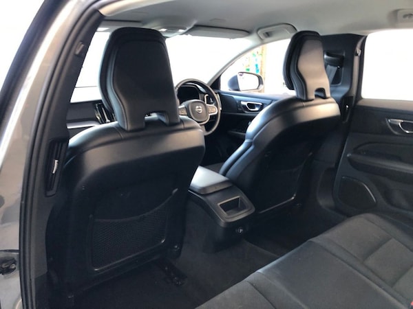 Used Volvo V60 2019 for sale - 75703842: Photo 41