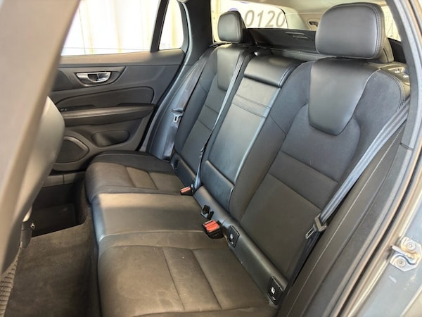 Used Volvo V60 2019 for sale - 75703842: Photo 44