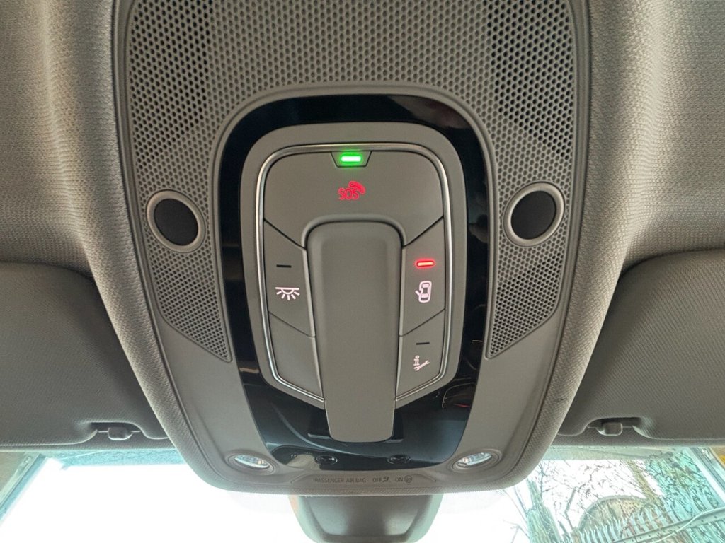 Used Audi A4 Avant 2017 for sale - 77188726: Photo 16