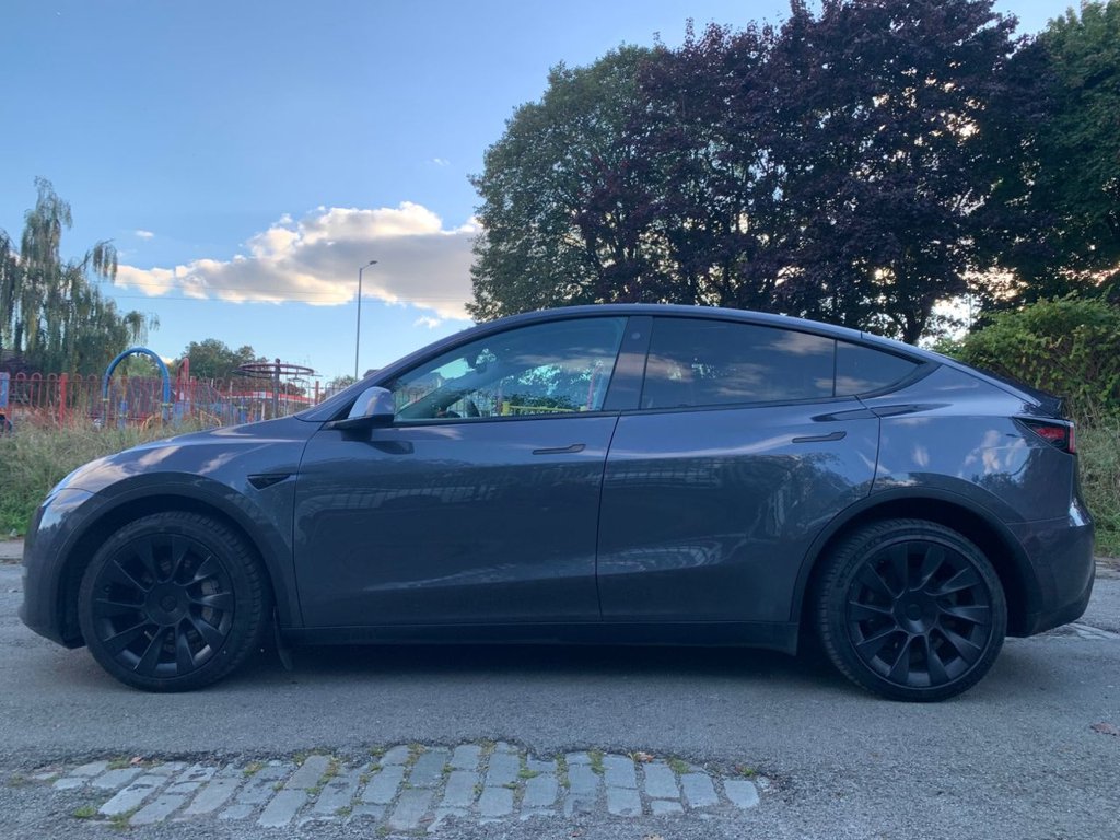 Used Tesla Model Y 2022 for sale - 75937623: Photo 13