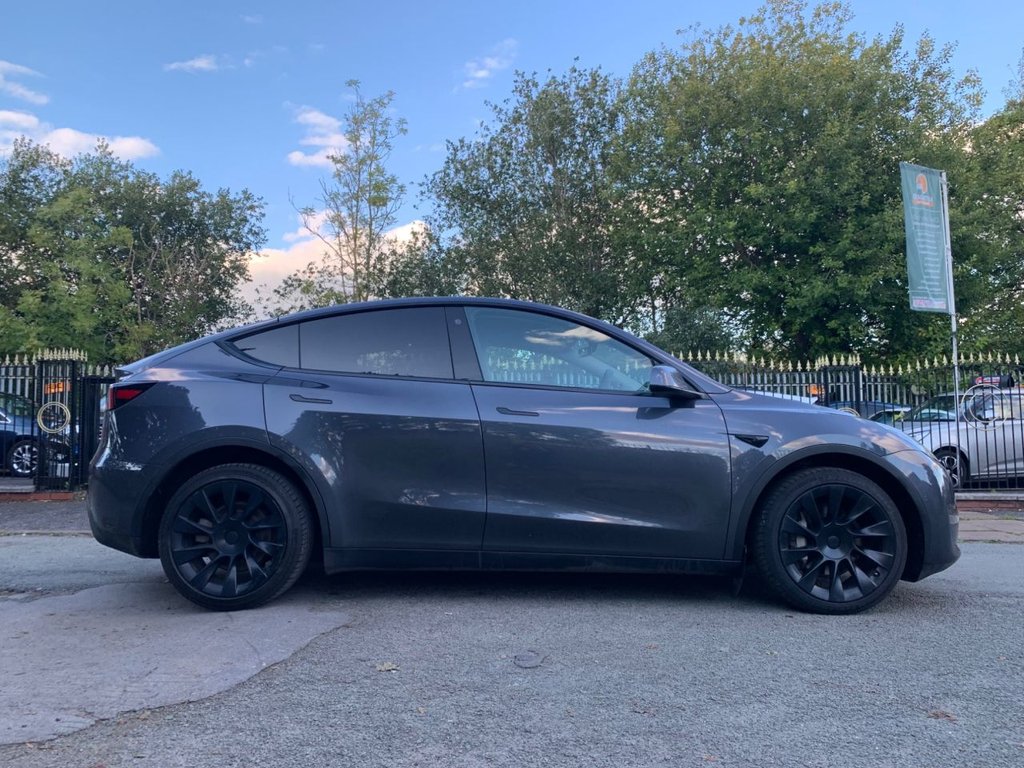 Used Tesla Model Y 2022 for sale - 75937623: Photo 14
