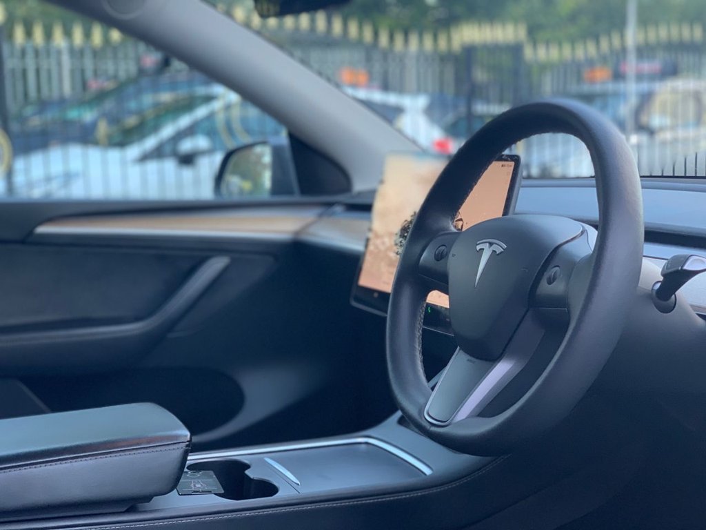 Used Tesla Model Y 2022 for sale - 75937623: Photo 16