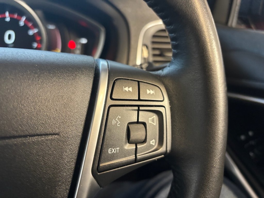 Used Volvo V40 Cross Country 2018 for sale - 76429961: Photo 20