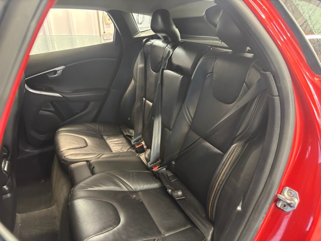 Used Volvo V40 Cross Country 2018 for sale - 76429961: Photo 22