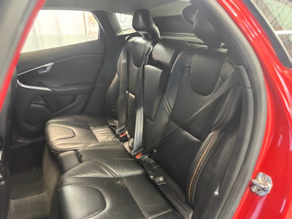 Used Volvo V40 Cross Country 2018 for sale - 76429961: Photo 28