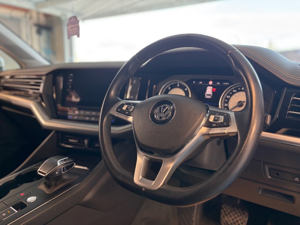 Used Volkswagen Touareg 2019 for sale - 76223426: Photo 12