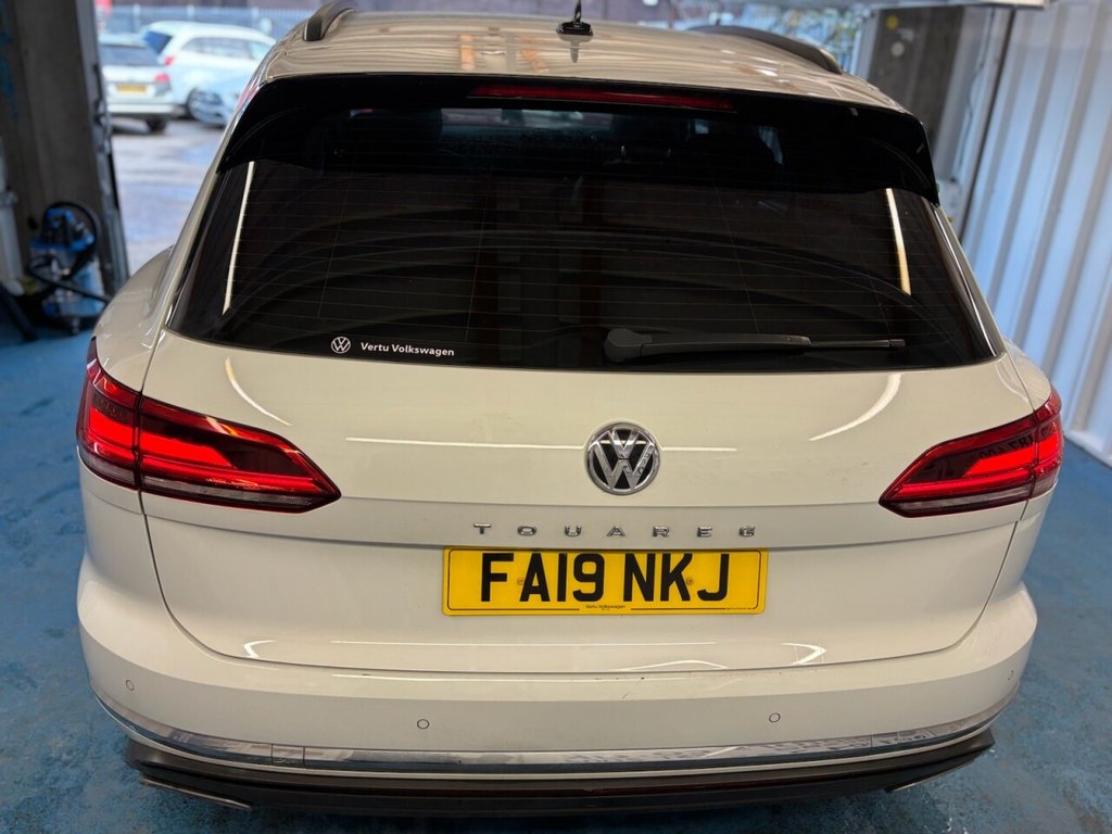 Used Volkswagen Touareg 2019 for sale - 76223426: Photo 16