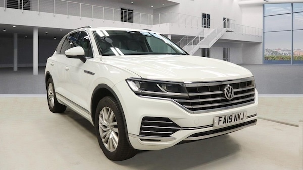 Used Volkswagen Touareg 2019 for sale - 76223426: Photo 1