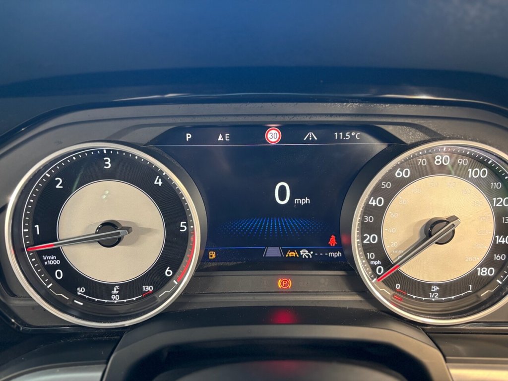 Used Volkswagen Touareg 2019 for sale - 76223426: Photo 23