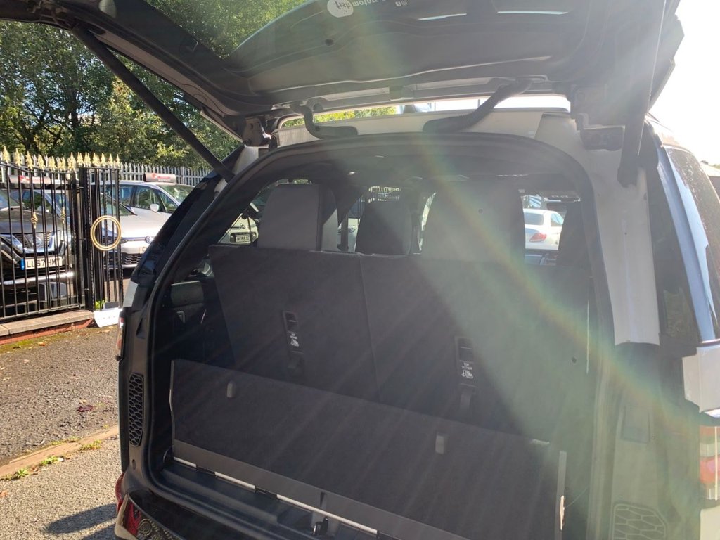 Used Land Rover Discovery 2019 for sale - 75924080: Photo 32