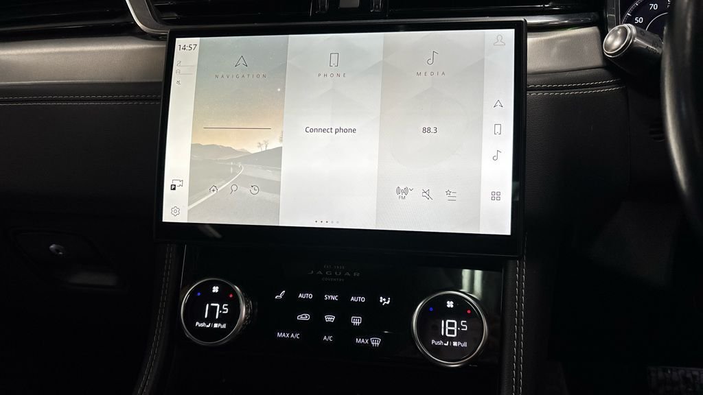 Used Jaguar F-Pace 2021 for sale - 78044644: Photo 11