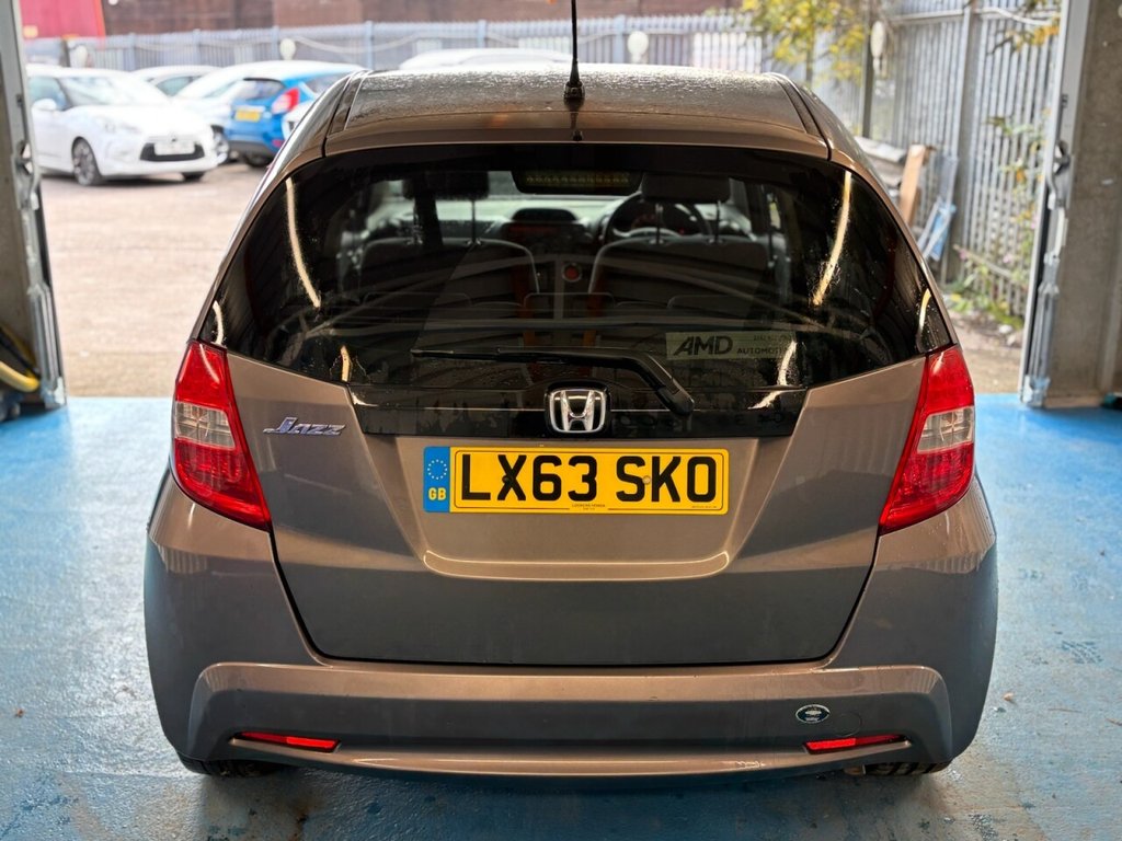 Used Honda Jazz 2013 for sale - 75877456: Photo 11