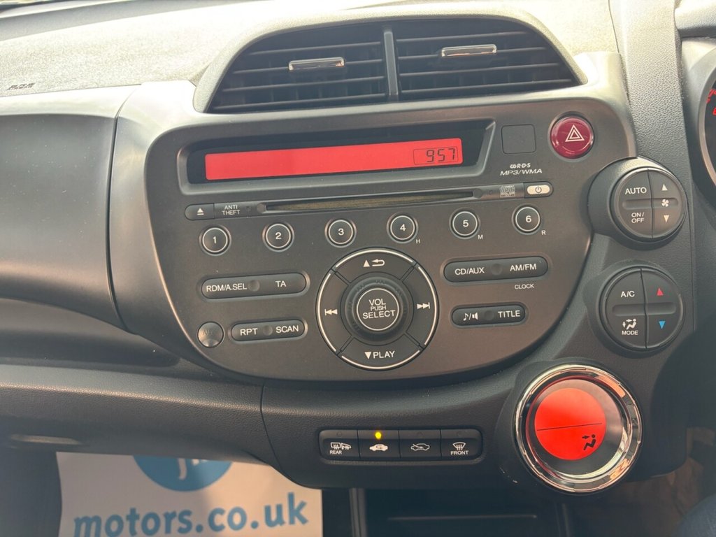 Used Honda Jazz 2013 for sale - 75877456: Photo 27