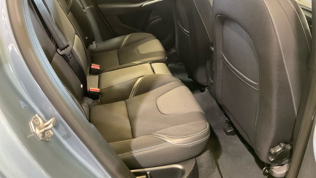 Used Volvo V40 2017 for sale - 77967206: Photo 12